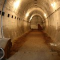 Renovirali kuću, pa naišli na stravično otkriće Par iznenada otkrio bunker ispod dnevne sobe - zidovi kriju jezive poruke iz…