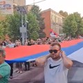 Funkcioneri na ulicama Srbije: stranački protest protiv protesta građana u Leskovcu, Nišu i Vranju