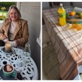Naručila je roletne s Temua za 6 evra i dve nedelje strpljivo čekala. Kad je otvorila pošiljku plakala je od smeha i uopšte ne…