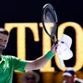 Đoković rutinski savladao Maestrelija i prošao u 3. kolo Australijan opena