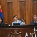 DS optužio Brnabić da je iz njihovog poslaničkog kluba u skupštini "ukrala" transparent "Studenti pobeđuju"