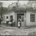 Beograd je 1930-ih imao „astalska društva“ za pomoć deci: Ovako je izgledao jedan od najvećih kafanskih skandala starog…
