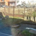 Nakon rekonstrukcije državnog puta atmosferska voda plavi kuće meštanima Karađorđeve ulice u Blacu