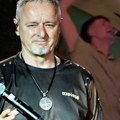 "Pitaj Dunav šta je bilo oko Vukovara" Ovo je Tompsonova pesma koju peva Jozinović, obratite pažnju na tekst