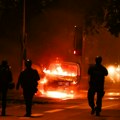 Francuska: Četvrte noći nemira uhapšeno 1.311 osoba, sahranjen ubijeni tinejdžer