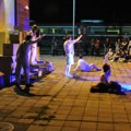 Scena na železničkoj stanici: U Kraljevu počeo 10. po redu festival "Anfiteatar"