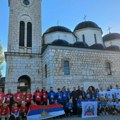 Пут Острога са Сокоца: На поклоничко путовање јутрос кренула група, међу ходочасницима и 13 девојака