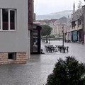 Nevreme na zapadu Srbije – oluja u Mačvi, u Tutinu i Sjenici grad oštetio automobile, odroni kod Prijepolja i Priboja