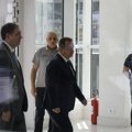 Dačić i ambasador Izraela u Srbiji obišli ranjenog žandarma: Terorista ga ispred ambasade upucao samostrelom u vrat (foto)