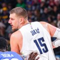 Novi tripl-dabl najboljeg košarkaša na svetu: Nikola Jokić vodio Denver do ubedljive pobede protiv Filadelfije! (video)