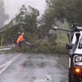 Istočna Australija u pripravnosti zbog nadolazećeg ciklona Alfred: Zatvoreni aerodromi, škole i javni prevoz