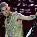 Robi Vilijams pred punom dvoranom otkrio bolne detalje iz privatnog života: „Ona više ne zna ko sam“