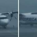 Od ovog snimka se ledi krv u žilama: Pogledajte trenutak kad putnički avion upada u grotlo superćelijske oluje
