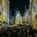 „Да ставе ово у Кнезу – дигла би се кука и мотика“: Новогодишња декорација у Љубљани о којој цео регион прича