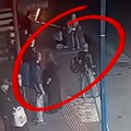 Haos na autobuskoj stanici u Zagrebu - deo zgrade se sručio među putnike! Pogledajte dramatičan snimak sa perona (video)