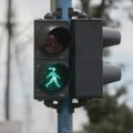 "Treći put pokušavaju da nameste tender za modernizaciju semafora za Yunex Traffic d.o.o."