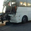 Saobraćajna nesreća u Siriji, pognulo najmanje 35 ljudi