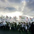 Jedina ruska antiratna stranka izbačena iz izborne trke Sud u Sverdlovskoj oblasti zabranio listu Jabloka