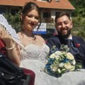 Srbin i Mađarica vezali dve zastave u jedan čvor: Tamara i Filip se upoznali u Beču, zaljubili na recepciji hotela, a "da"…