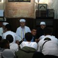Islamska zajednica: Poziv bivšeg verskog službenika za glasanje o pripadnosti džemata u Zemunu produbljuje podele