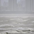 Tajfun Saola pogodio sever Filipina i kreće prema Tajvanu i južnoj Kini (VIDEO)