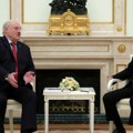 „Izvadite dokument koji ste mi jednom pokazali i stavite ga na sto“: Lukašenko i Putin četiri sata razgovarali o miru u…