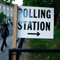 Izbori u Velikoj Britaniji i Severnoj Irskoj: Otvorena biračka mesta