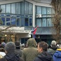 U Novom Sadu protestni skup zbog pozivanja roditelja đaka u policiju