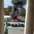 Poslanica pita direktora policije: Kada će MUP prekinuti javni skup u Ćacilendu i očistiti prostor?