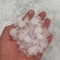 Snažno nevreme praćeno krupnim gradom pogodilo Sloveniju i Austriju