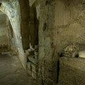 "Skoro nemoguće" Arheolozi ušli u netaknutu grobnicu staru 2.600 godina i ostali u šoku: Jedno od najznačajnijih nalaza…