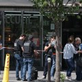 Napad nožem uznemirio Pariz: Tri osobe završile u bolnici, osumnjičeni uhapšen