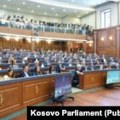 Konstitutivna sjednica nastavlja se u subotu, ustavni rok za Skupštinu Kosova završava u ponoć