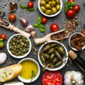 Pazite što stavljate u jelo: Povlači se poznati začin u evropskoj državi