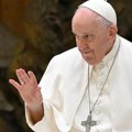 Papa Franja: Manje novca trošiti na oružje, više u humanitarne svrhe