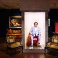 Lične stvari Eltona Džona prodate na aukciji za skoro osam miliona dolara