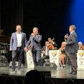 Još jedan fenomenalan koncert "Zvezde među zvezdama" posvećen merimi Njegomir i cunetu gojkoviću! Evo šta je tim povodom…