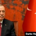 Turska uhapsila 65 vojnika i policajaca zbog veza sa Erdoanovim pokojnim neprijateljem