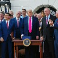 Ako to uradimo, bog će nas ukinuti Šok izjava Trampovog "ratnog jastreba" zaprepastila Ameriku