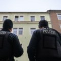 Паника у Немачкој: Полиција примила више од 1.000 позива због најаве напада на школе