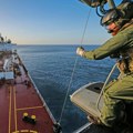 Operacija u Lamanšu: Britanski marinci se ukrcali na ruski brod iz senke