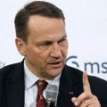Sikorski: Evropa više ne želi da bude američki protektorat