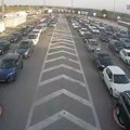 Bez zadržavanja na naplatnim stanicama: Terenjaci na Horgošu čekaju do tri sata, a putnička vozila na Preševu više od sat…