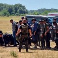 Akcija MUP-a kod granice sa Mađarskom – nađeno 300 ilegalnih migranata, otkrivene i puške, pištolji i municija