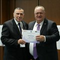 Novinarska nagrada za kopirane tekstove PR tima gradonačelnika Leskovca