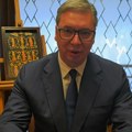 Vučić poziva na mir: Ne napadajte institucije