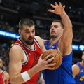 Jokić veliki i kad dobija i kad gubi: Zagrljaj za Bogdanovića i Zubca