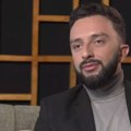Prvo oglašavanje voditelja pinka nakon što je završio u hitnoj "Trpeo sam nesnosne bolove i imao visoku temperaturu"