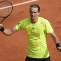 Zverev lakše nego očekivano! Nemac sada u četvrtfinalu Rolan Garosa čeka boljeg iz duela Novak Đoković - Kamerun Nori