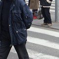 Pešak nastradao na pešačkom prelazu Mladić na skuteru oborio deku